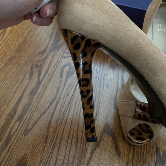 Stuart Weitzman Puente Heel in Cashew Suede - Picture 6 of 12